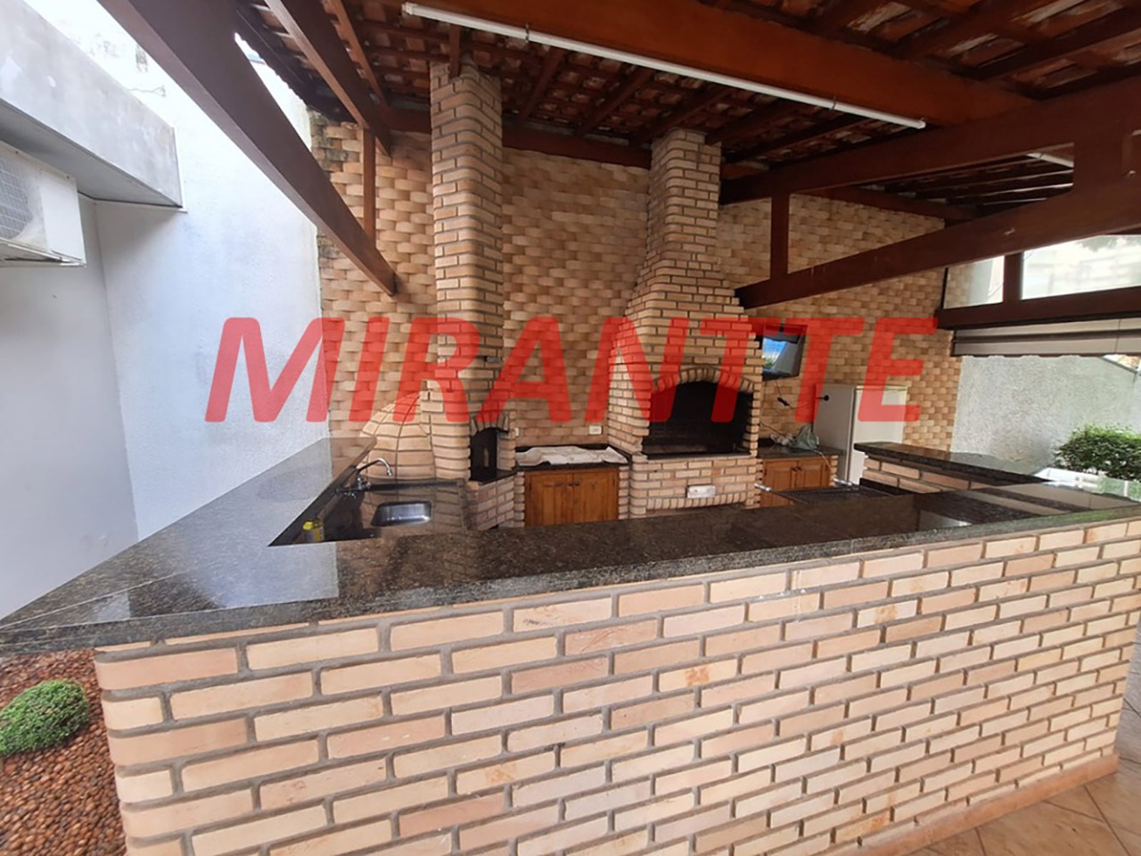 Cobertura de 706m² com 6 quartos em Santana
