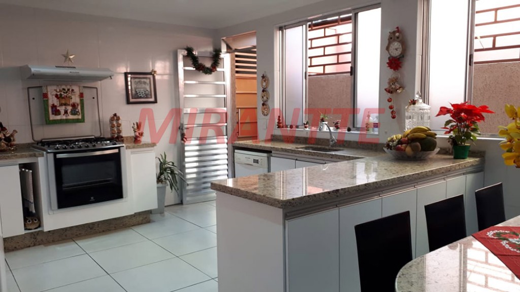 Casa terrea de 300m² com 5 quartos em Limão