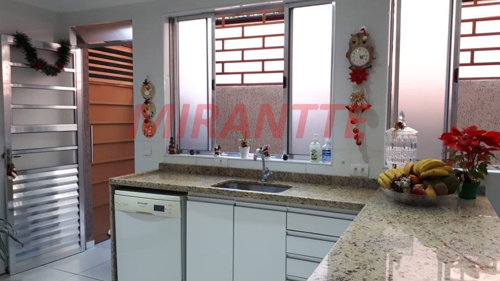 Casa terrea de 300m² com 5 quartos em Limão