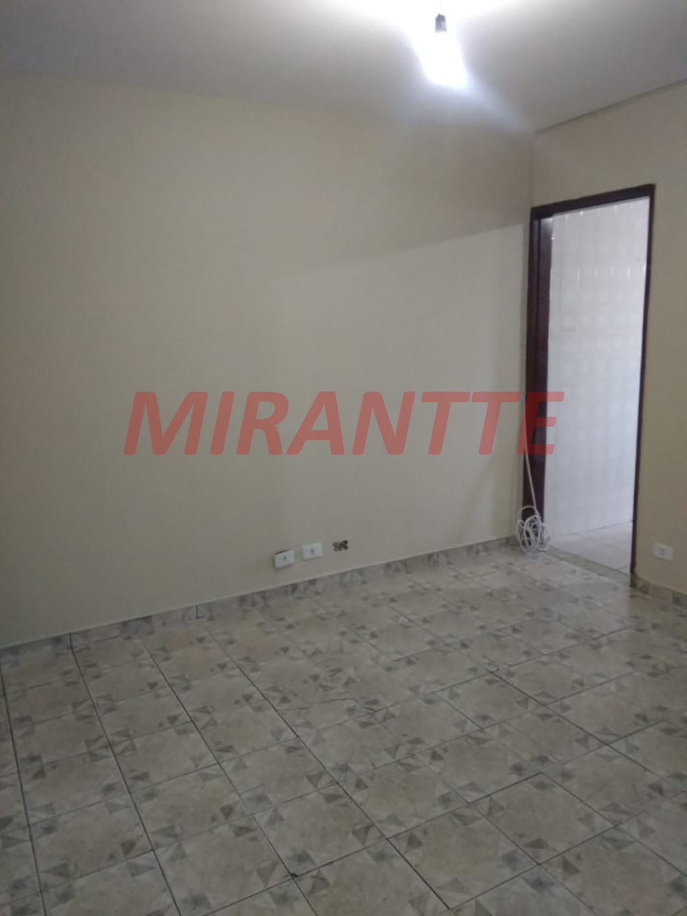 Casa terrea de 130m² com 3 quartos em Vila Nivi