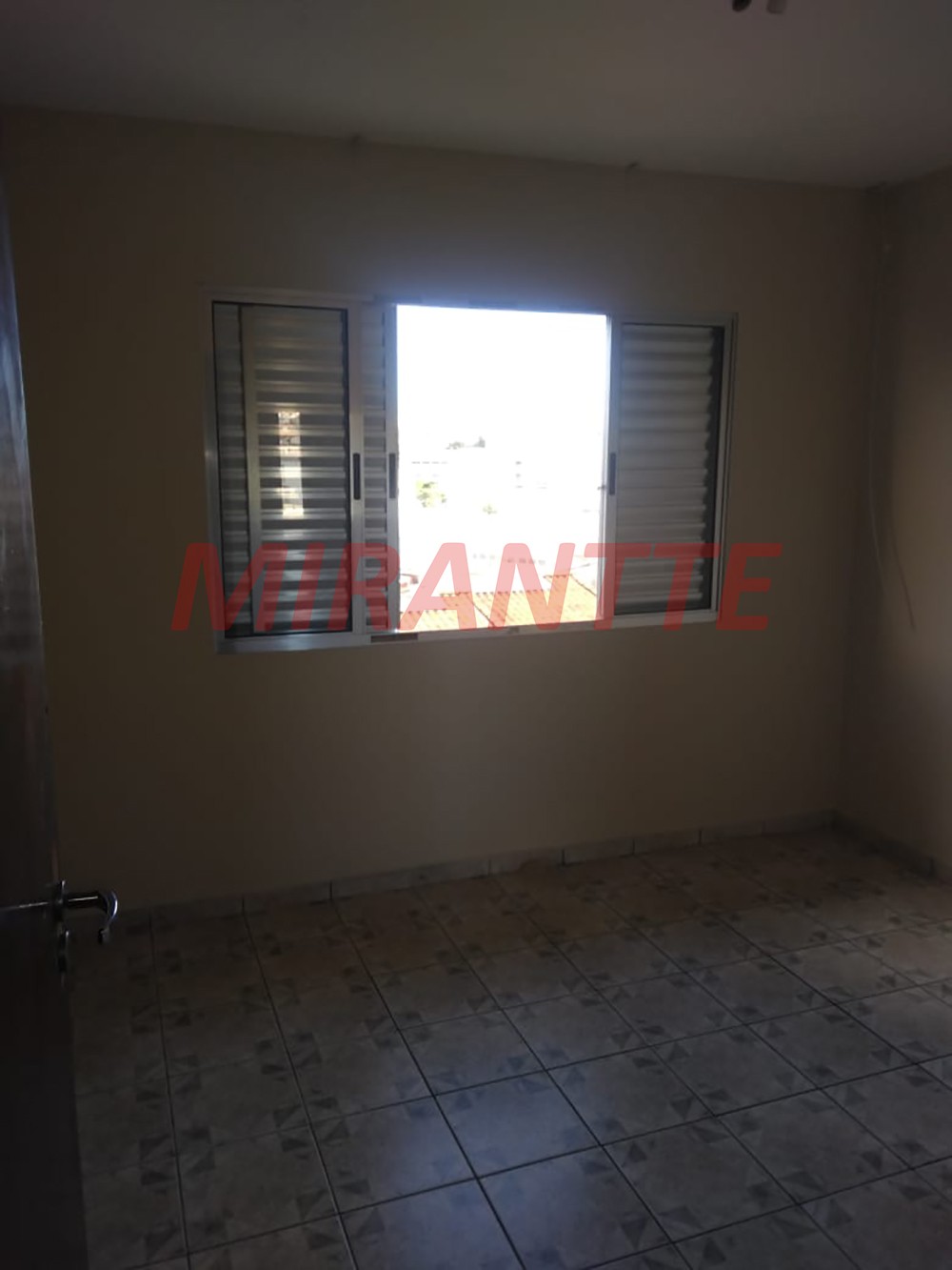 Casa terrea de 130m² com 3 quartos em Vila Nivi