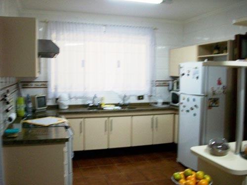 Sobrado de 216m² com 3 quartos em Tremembe