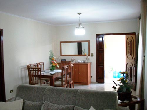 Sobrado de 216m² com 3 quartos em Tremembe