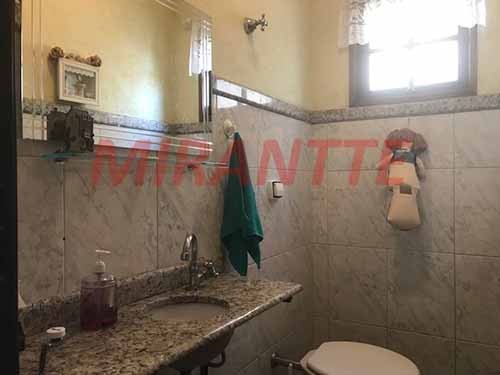 Sobrado de 149m² com 4 quartos em Tremembe