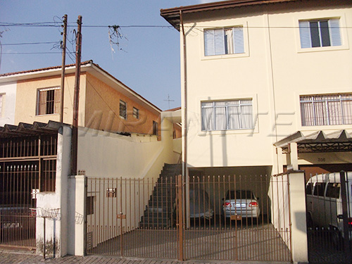 Sobrado com 3 quartos em Vila Boacava