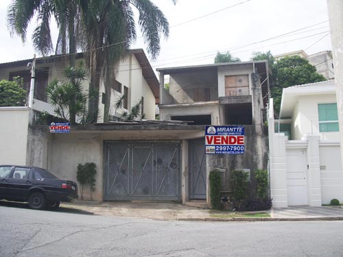 Casa terrea de 550m² com 4 quartos em Barro Branco