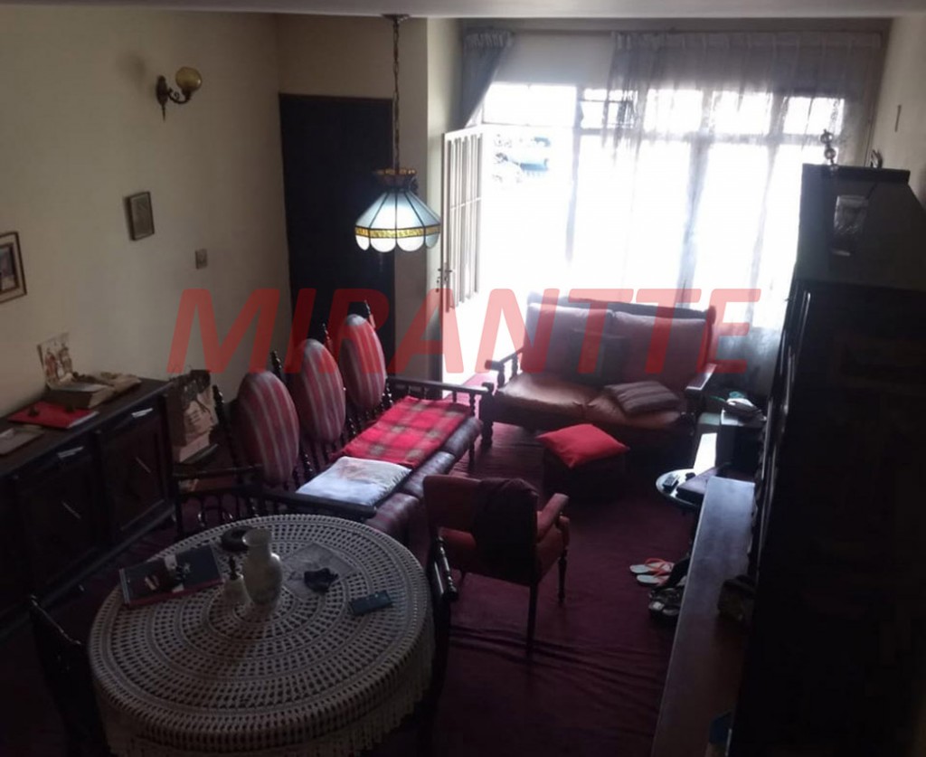 Sobrado de 137m² com 3 quartos em Santana