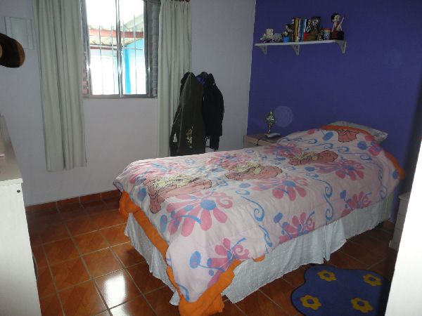 Casa terrea com 3 quartos em Vila Gustavo