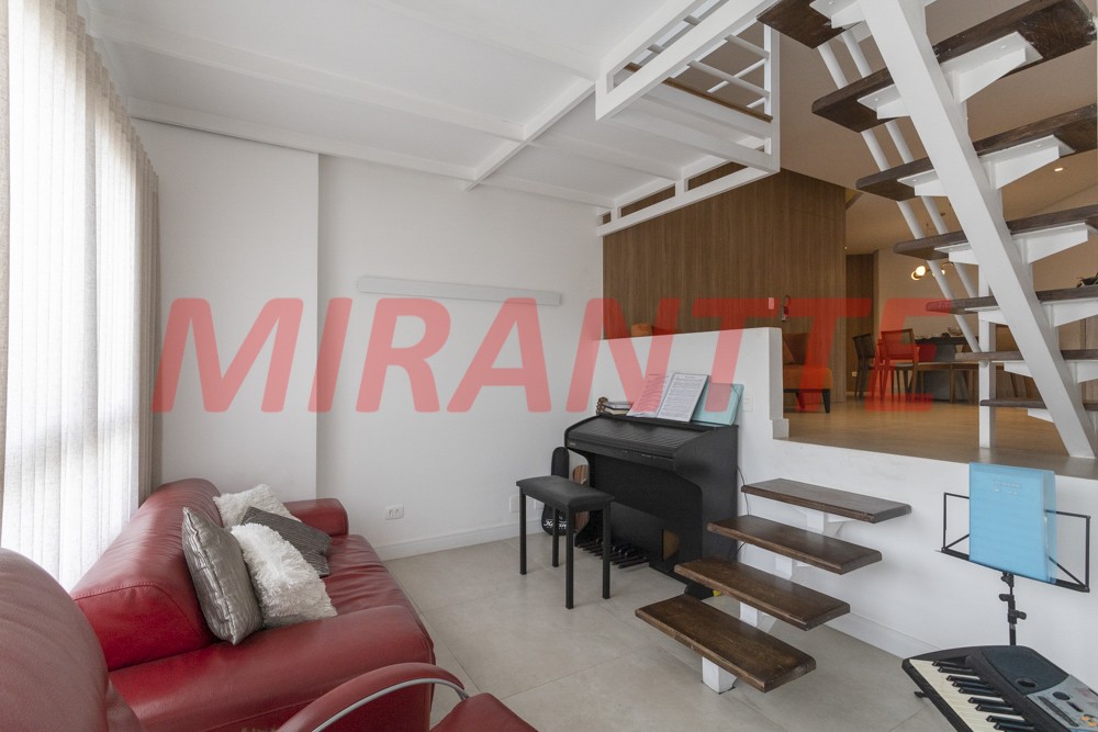 Apartamento com 3 quartos em Santana