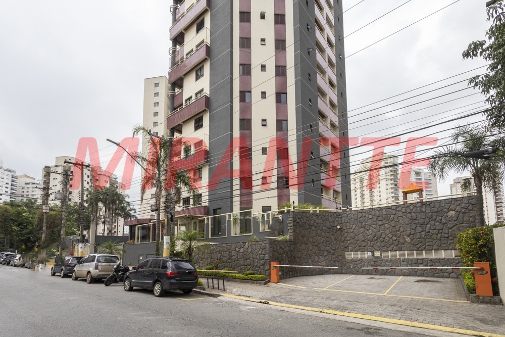 Apartamento com 3 quartos em Santana