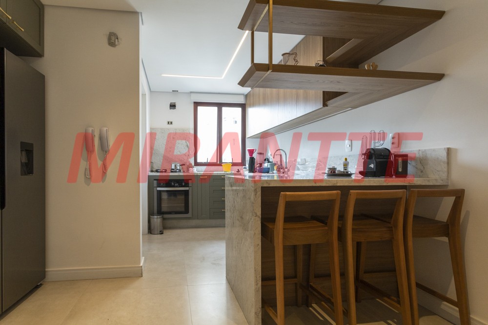 Apartamento com 3 quartos em Santana