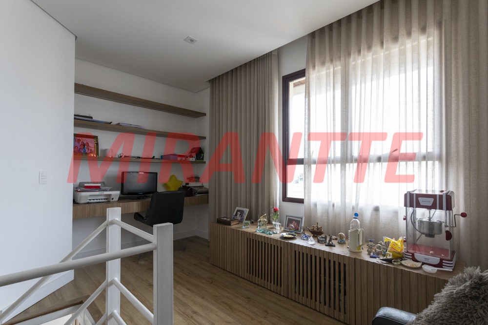 Apartamento com 3 quartos em Santana