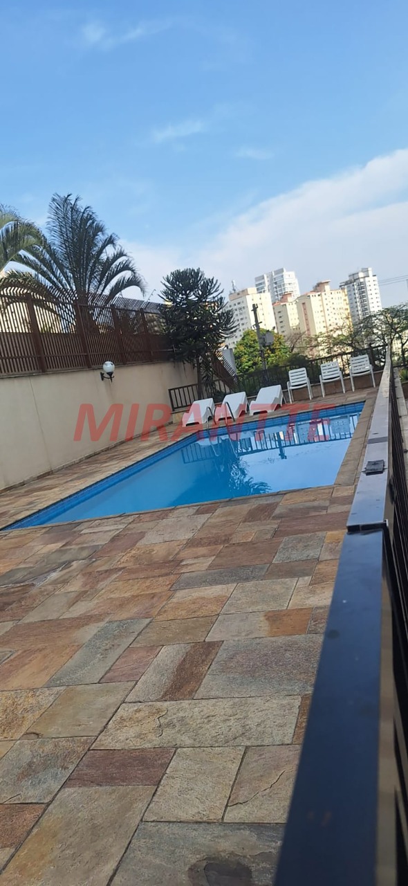 Apartamento de 245m² com 4 quartos em Água Fria