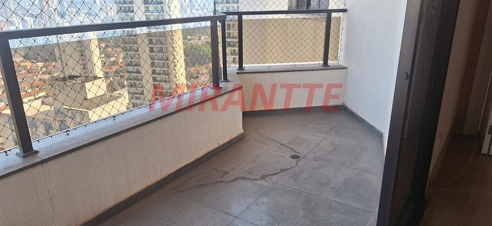 Apartamento de 245m² com 4 quartos em Água Fria