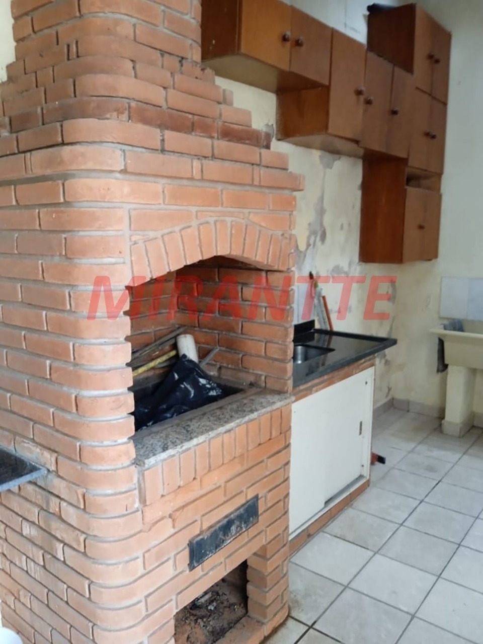 Cond. fechado de 0.9m² com 2 quartos em Vila Mazzei