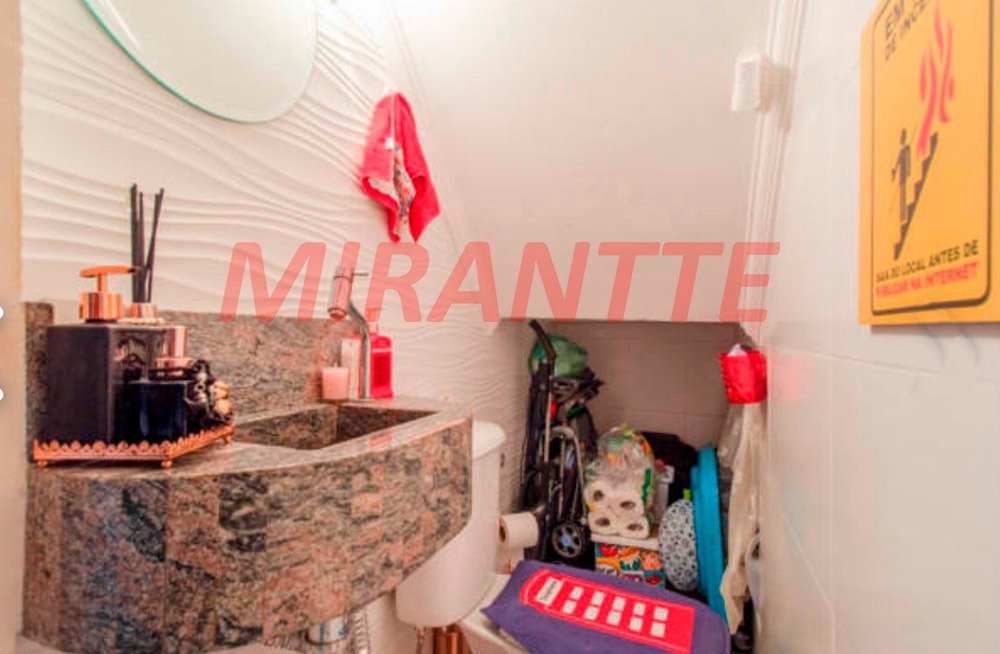 Cond. fechado de 0.9m² com 2 quartos em Vila Mazzei