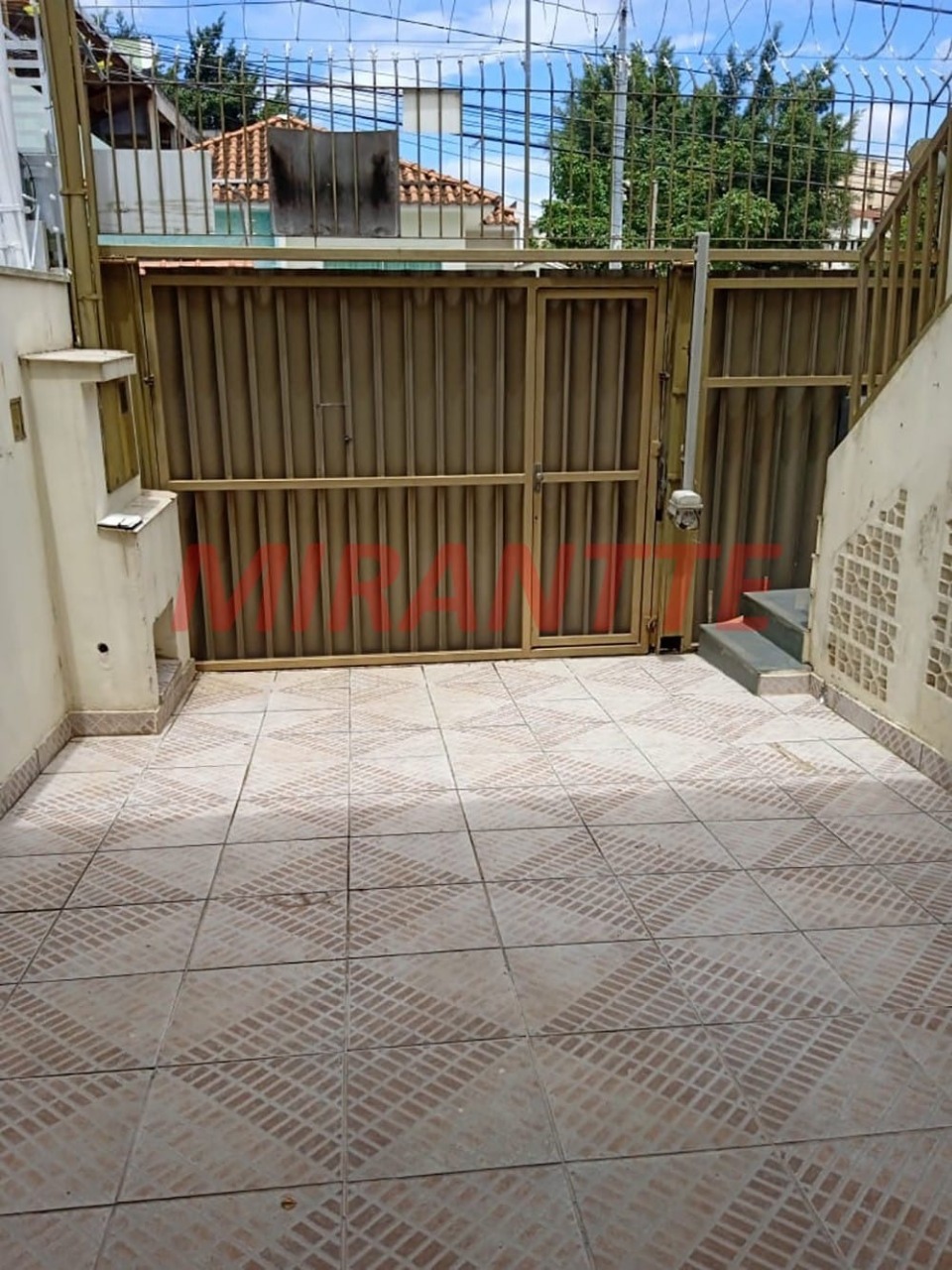 Cond. fechado de 0.9m² com 2 quartos em Vila Mazzei