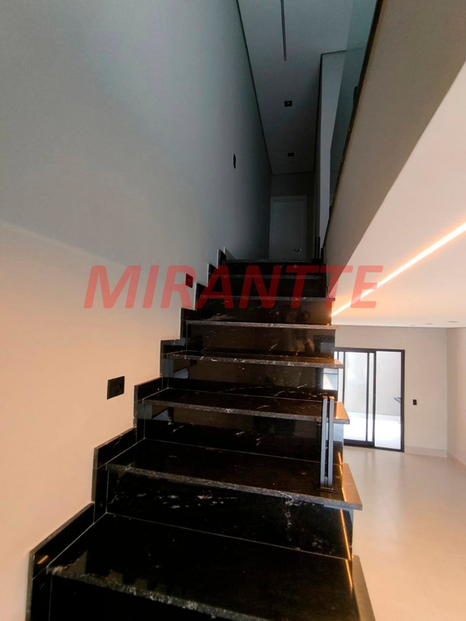 Sobrado de 113m² com 3 quartos em Vila Gustavo