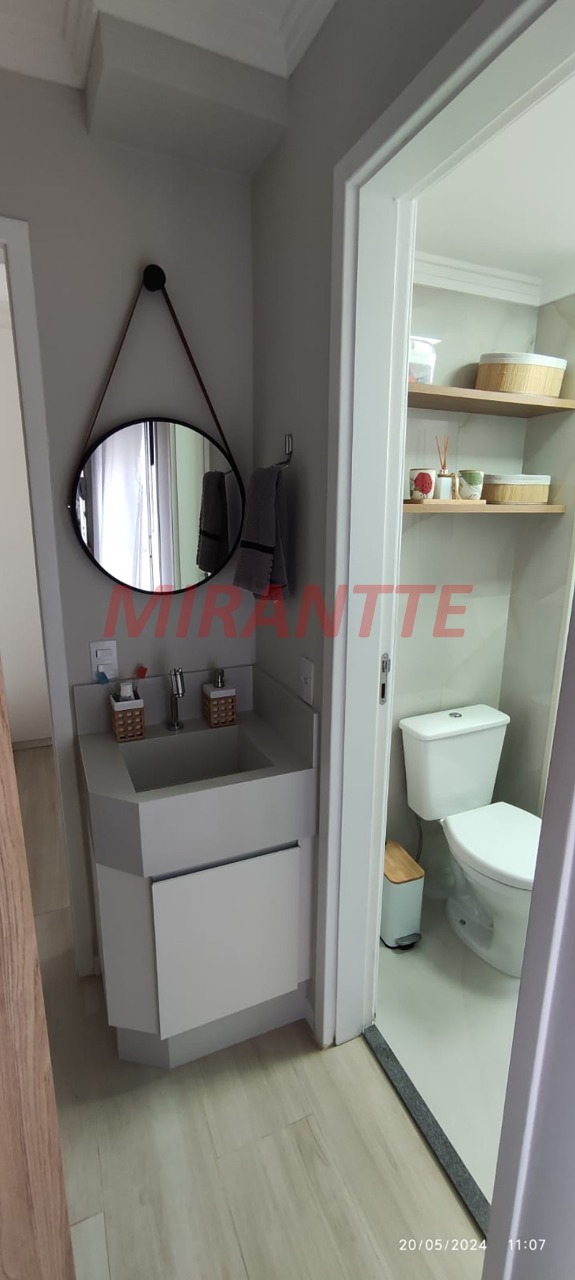 Apartamento de 41m² com 2 quartos em Vila Rosaria
