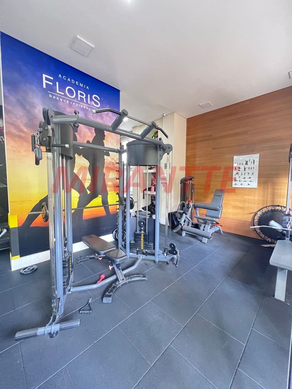 Apartamento de 140m² com 3 quartos em Santa Teresinha