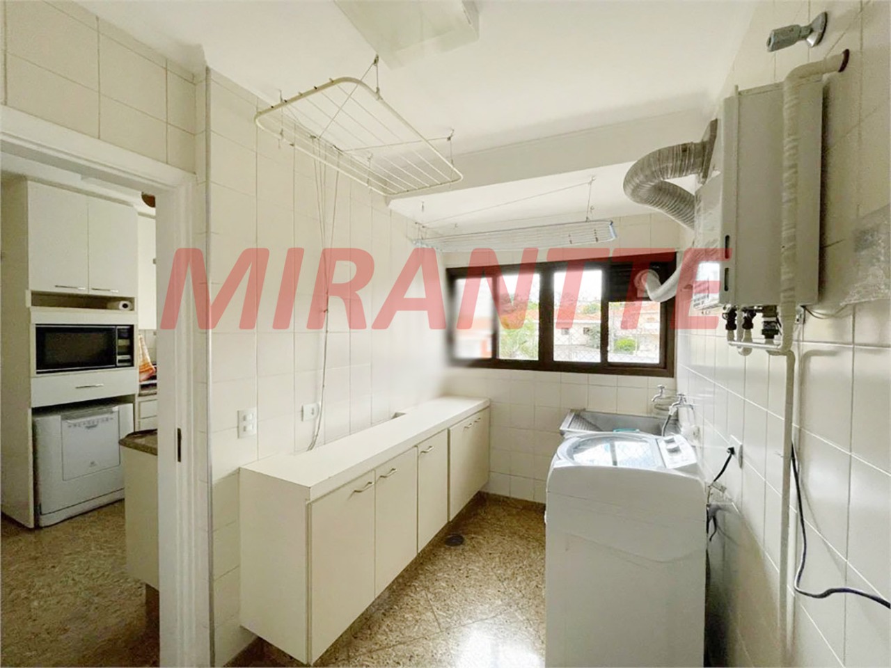 Apartamento de 190m² com 3 quartos em Vila Ester