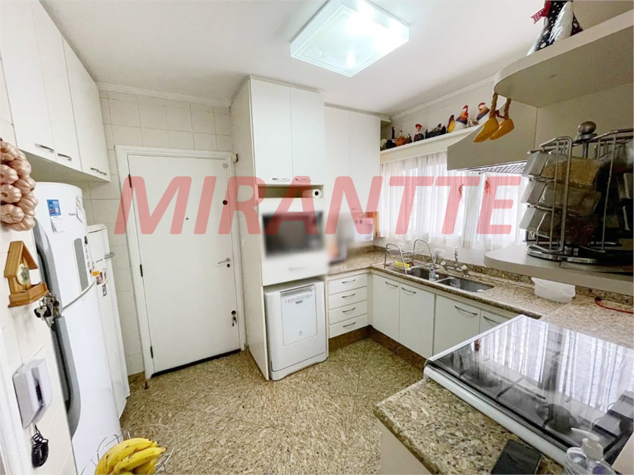 Apartamento de 190m² com 3 quartos em Vila Ester