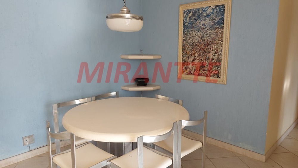 Apartamento de 121m² com 4 quartos em Santana