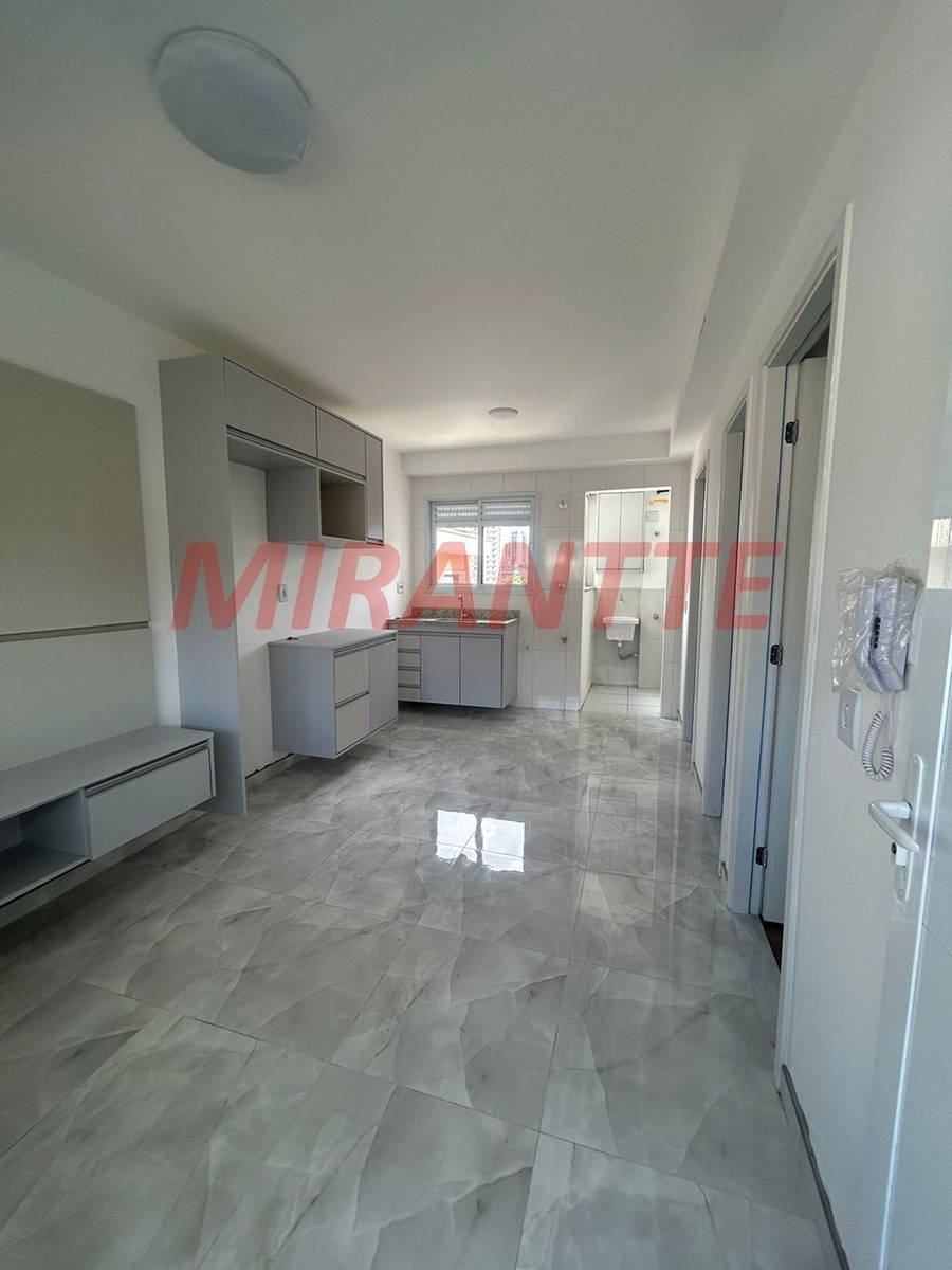 Apartamento de 35.3m² com 2 quartos em Vila Aurora (Zona Norte)