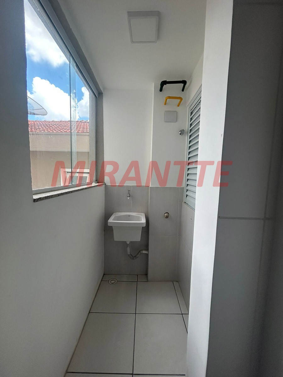 Apartamento de 35.3m² com 2 quartos em Vila Aurora (Zona Norte)