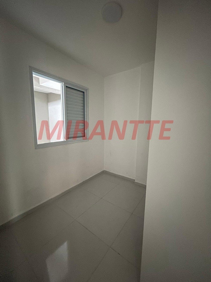 Apartamento de 35.3m² com 2 quartos em Vila Aurora (Zona Norte)