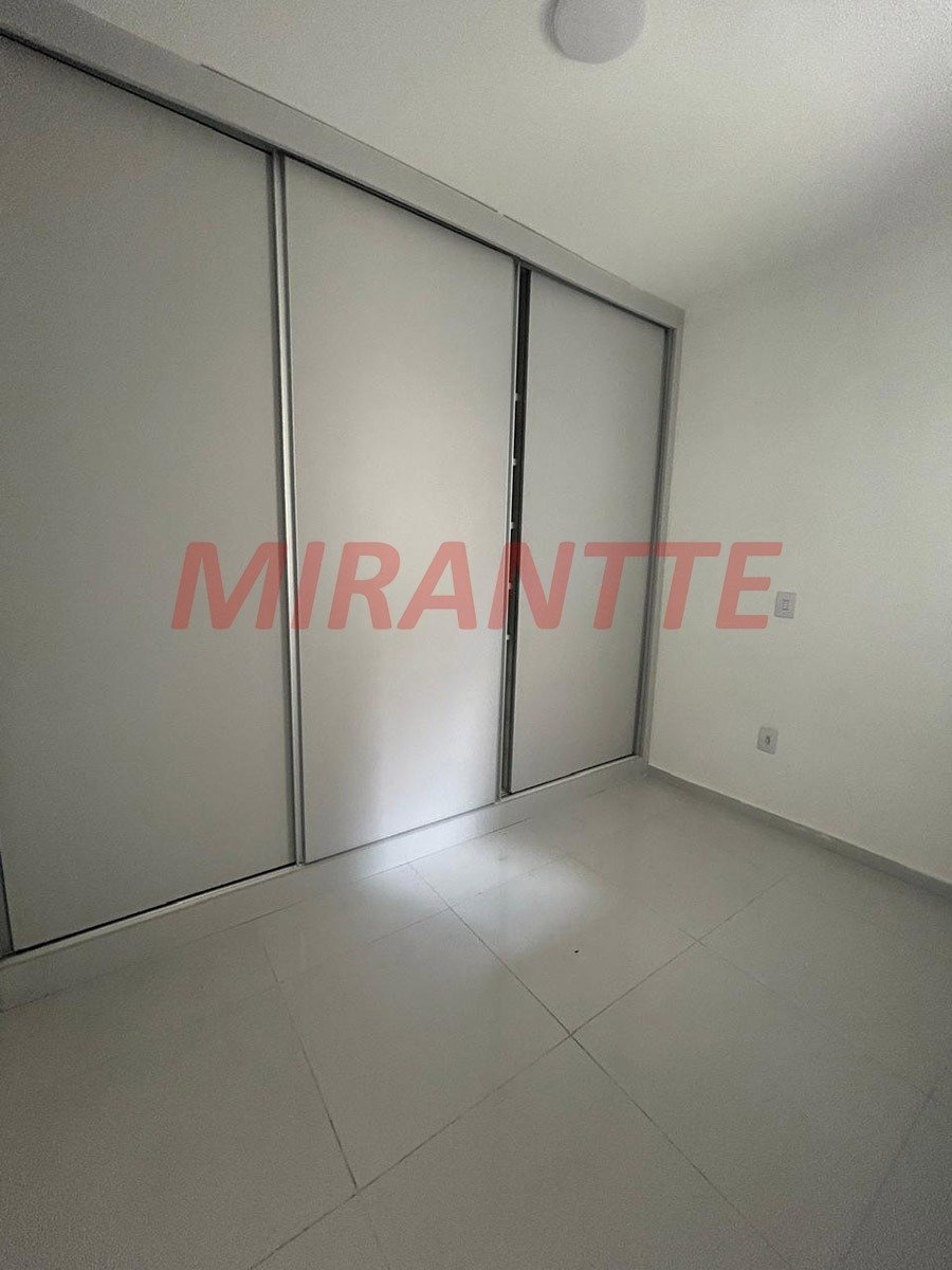 Apartamento de 35.3m² com 2 quartos em Vila Aurora (Zona Norte)