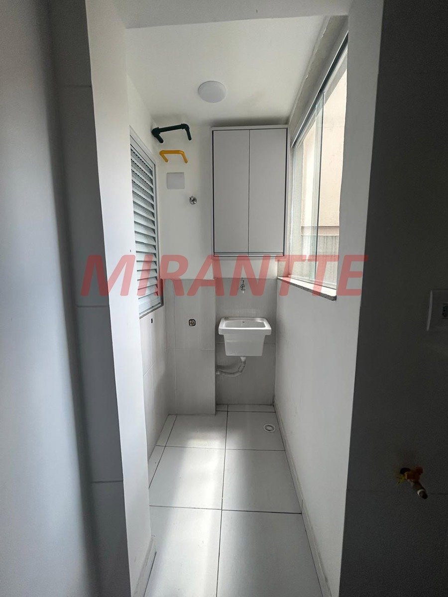 Apartamento de 43m² com 2 quartos em Vila Aurora (Zona Norte)