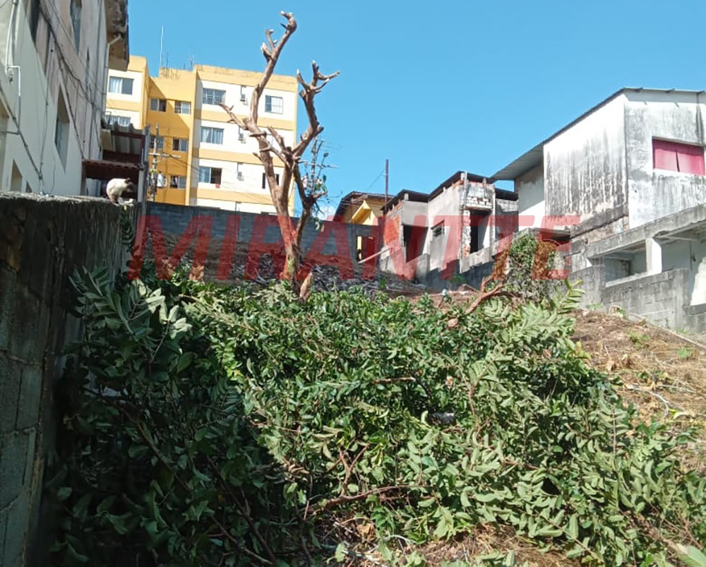 Terreno de m² em Imirim