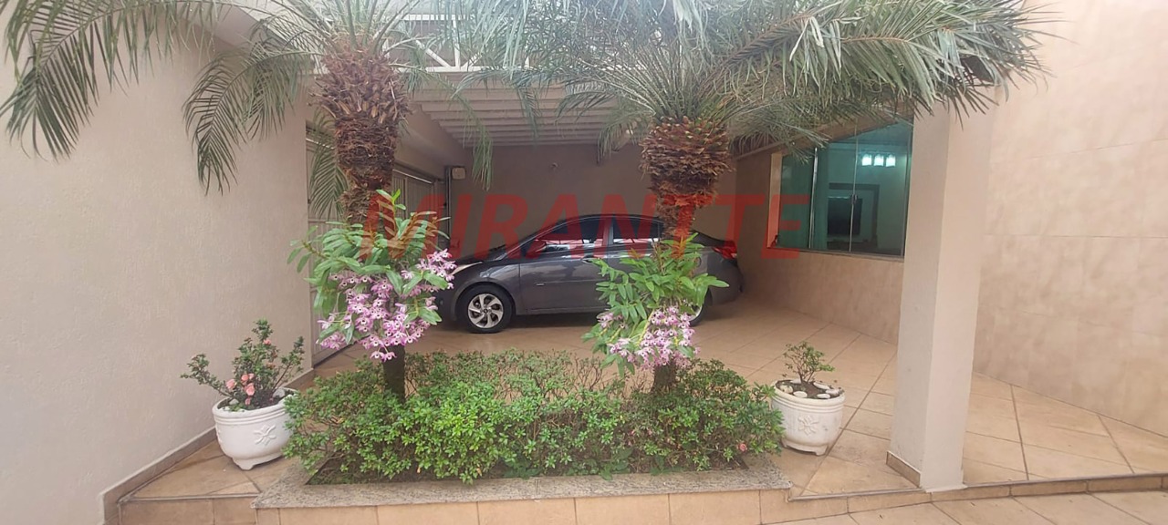 Sobrado de 315m² com 4 quartos em Vila Maria Alta