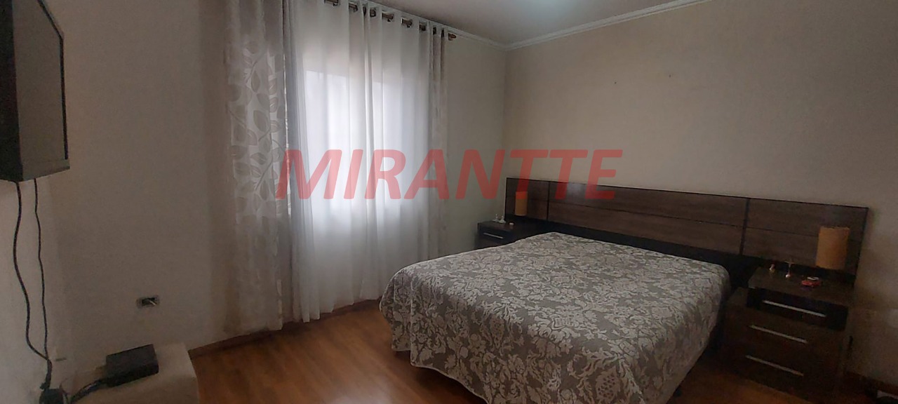 Sobrado de 315m² com 4 quartos em Vila Maria Alta