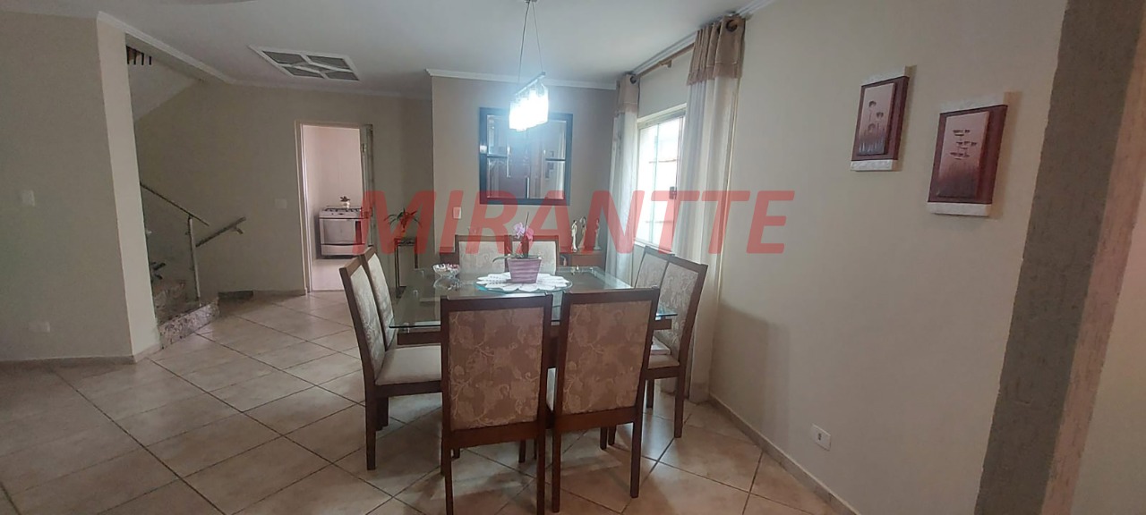 Sobrado de 315m² com 4 quartos em Vila Maria Alta