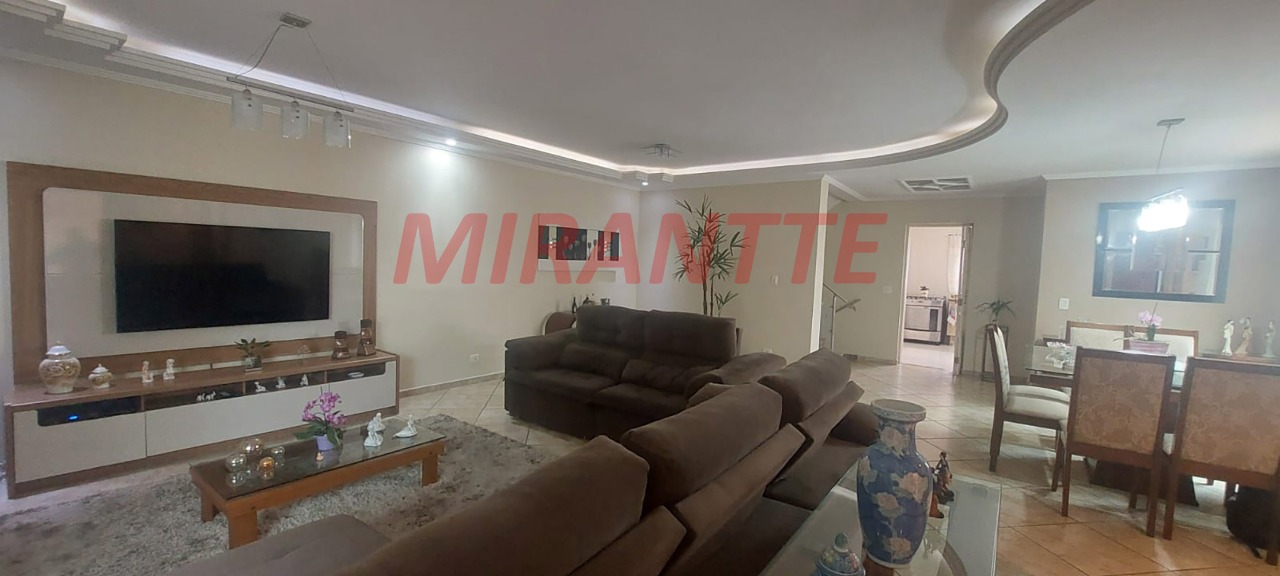 Sobrado de 315m² com 4 quartos em Vila Maria Alta
