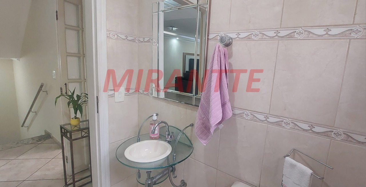 Sobrado de 315m² com 4 quartos em Vila Maria Alta