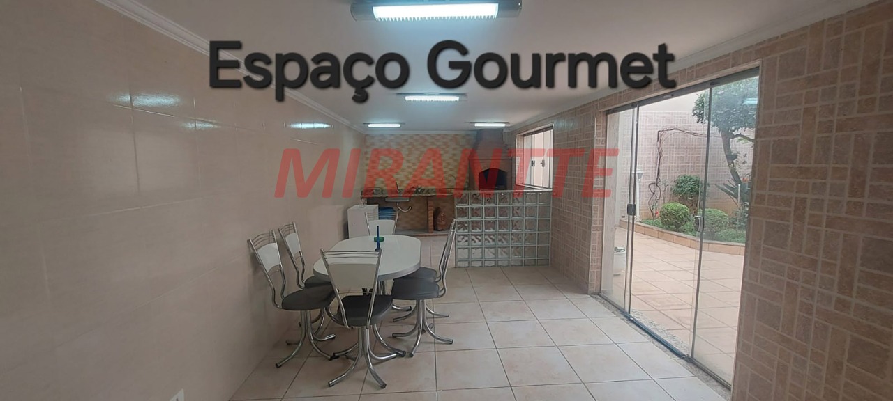 Sobrado de 315m² com 4 quartos em Vila Maria Alta