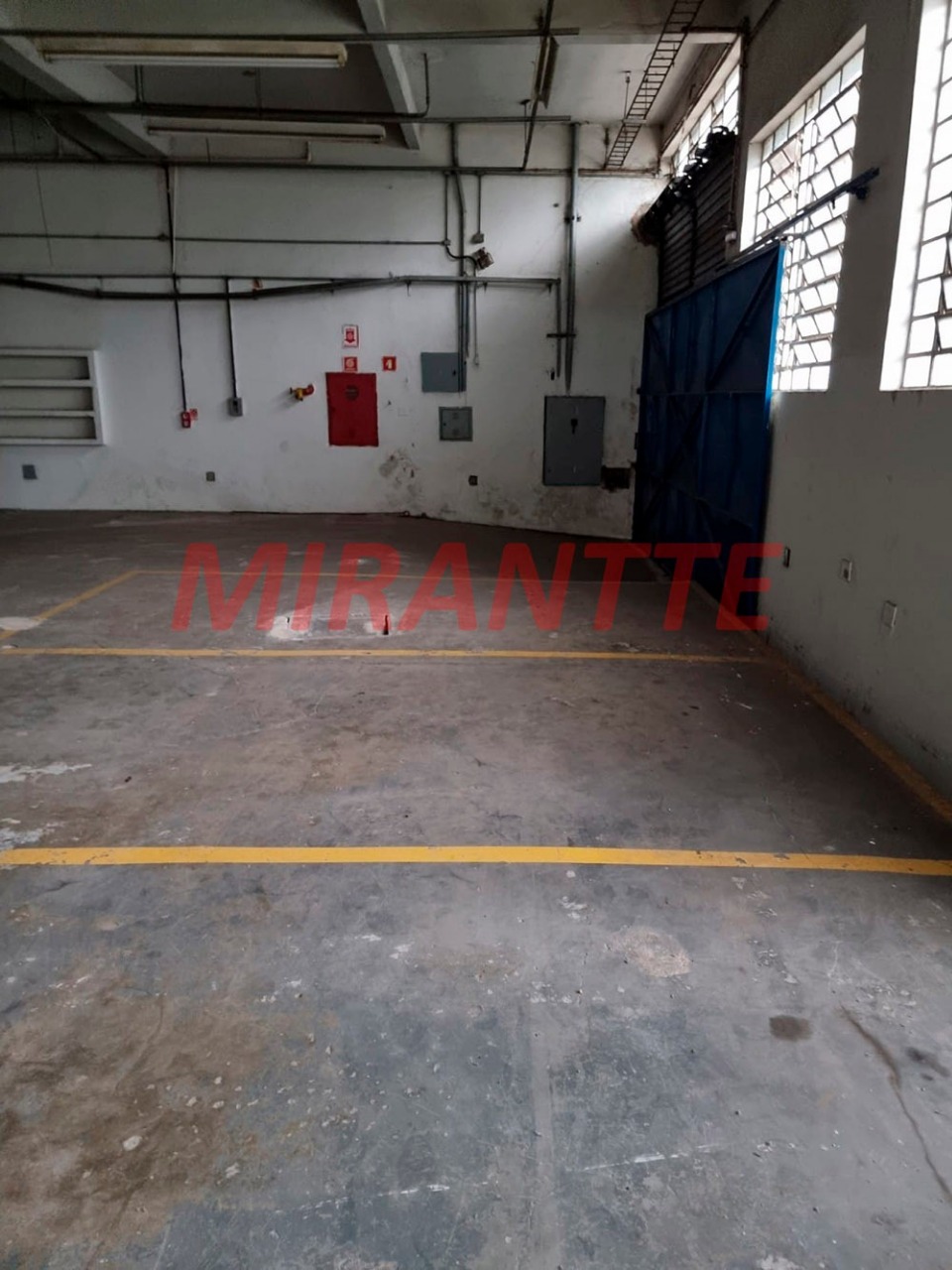 Comercial de 2390m² em Jabaquara