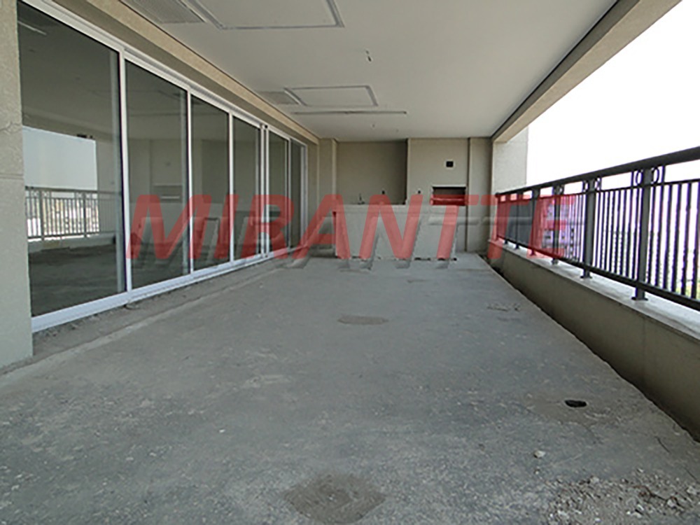 Apartamento de 297m² com 4 quartos em Vila Ester