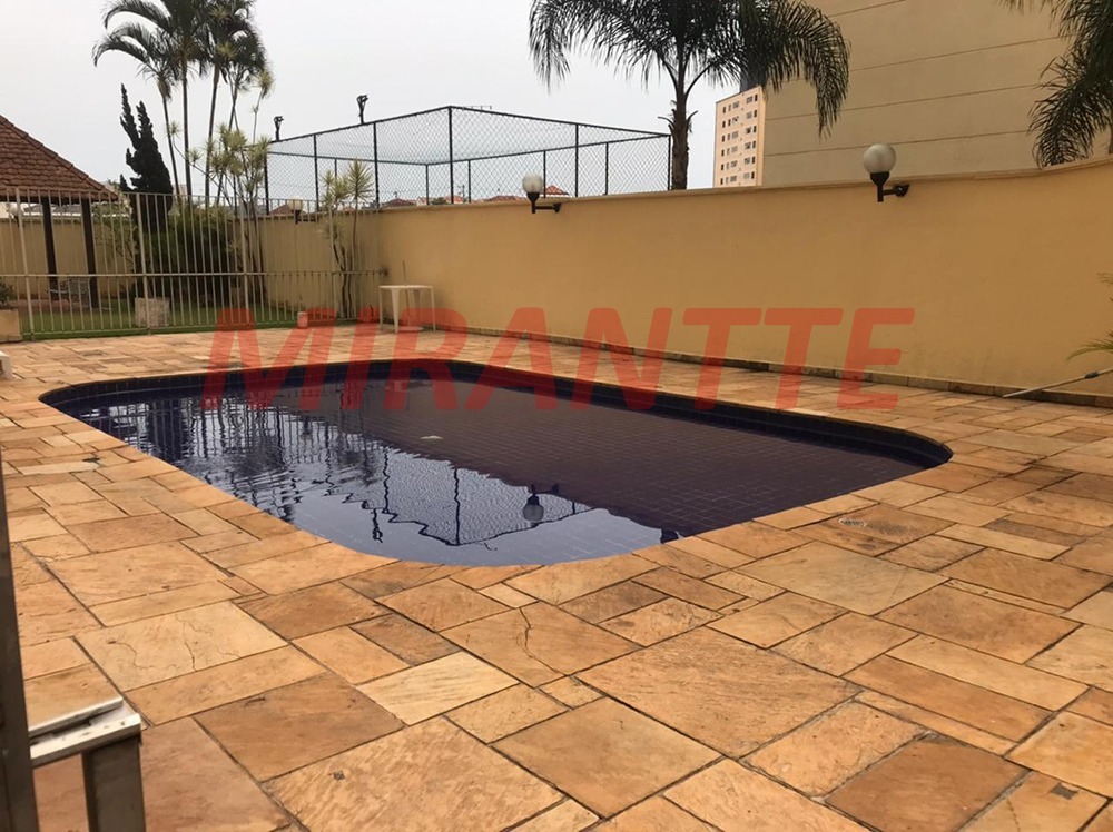 Apartamento de 63m² com 2 quartos em Santa Teresinha
