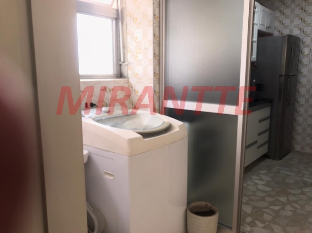 Apartamento de 63m² com 2 quartos em Santa Teresinha