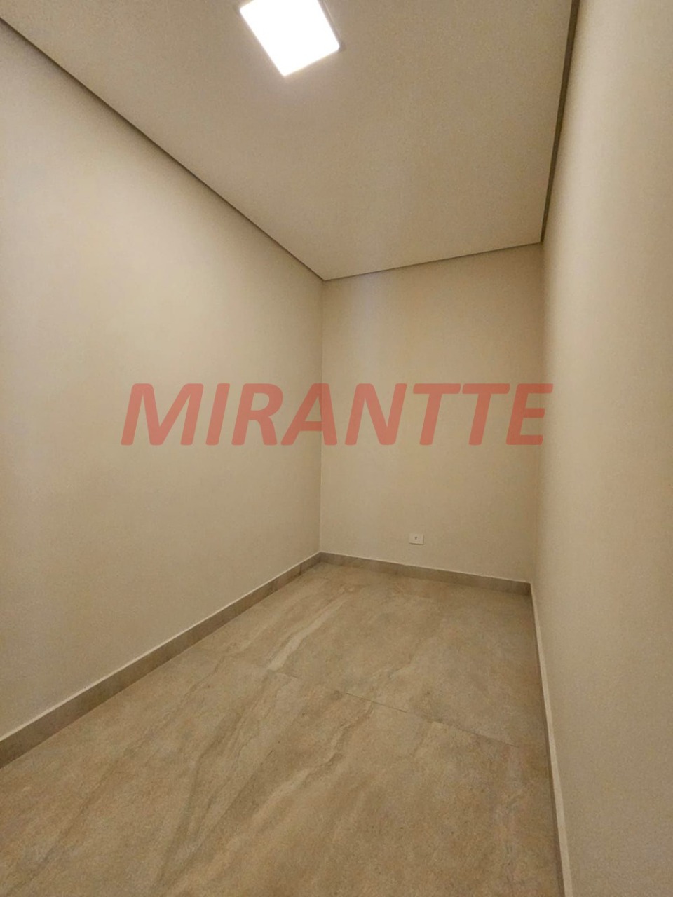 Cond. fechado de 363m² com 4 quartos em ALPHAVILLE