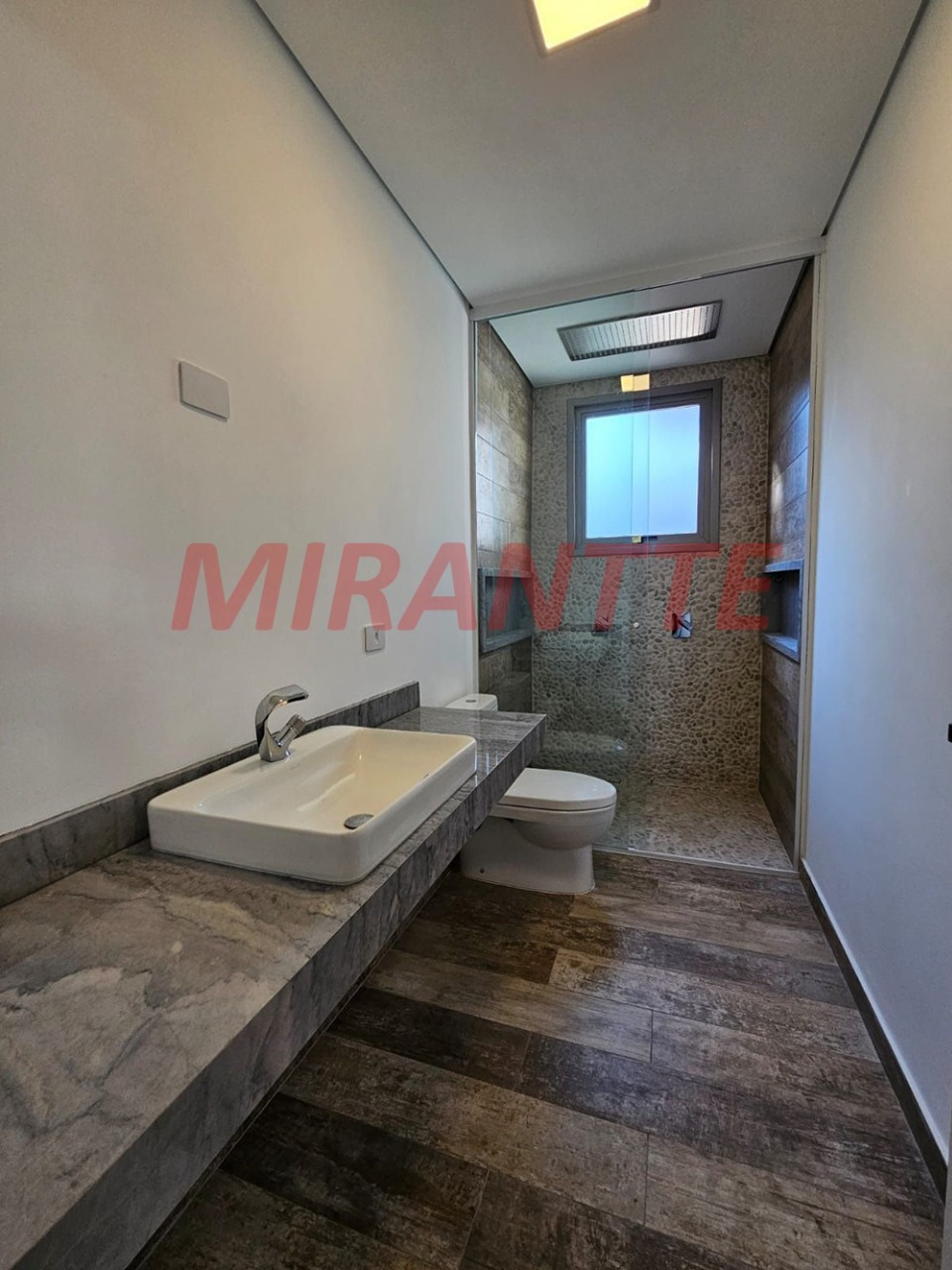 Cond. fechado de 363m² com 4 quartos em ALPHAVILLE