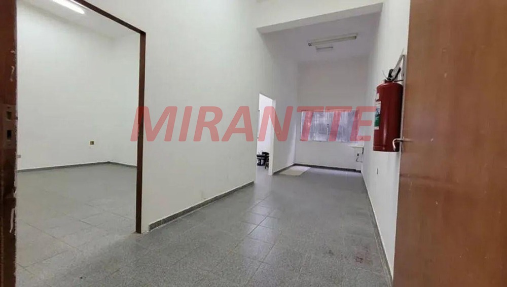 Comercial de 490m² em Saúde