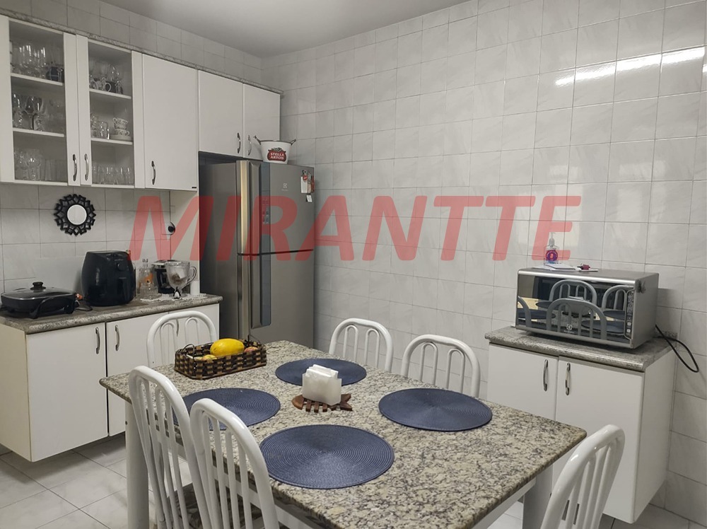 Apartamento de 111.11m² com 3 quartos em Santana