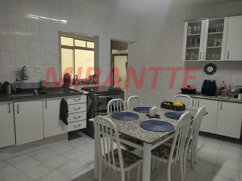 Apartamento de 111.11m² com 3 quartos em Santana