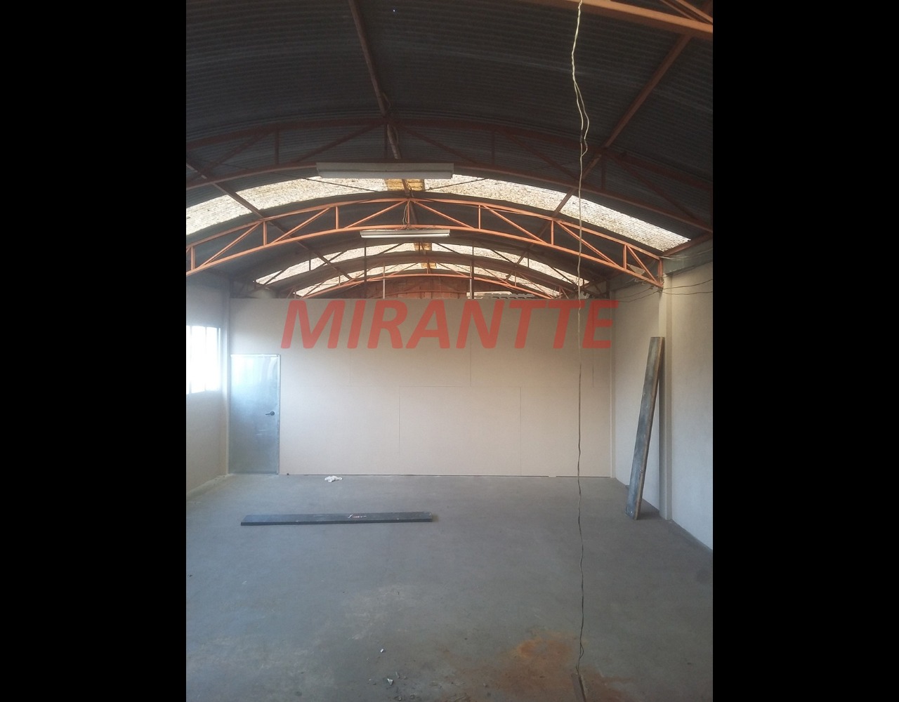 Galpao de 480m² em Casa Verde