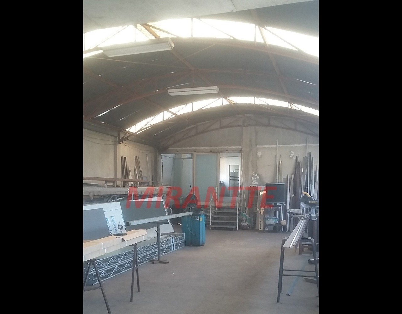 Galpao de 480m² em Casa Verde